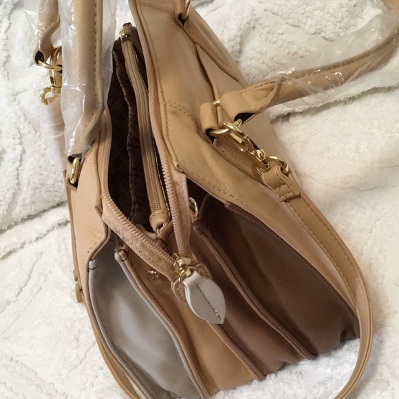 Tignanello Purse - Picture 1 of 6